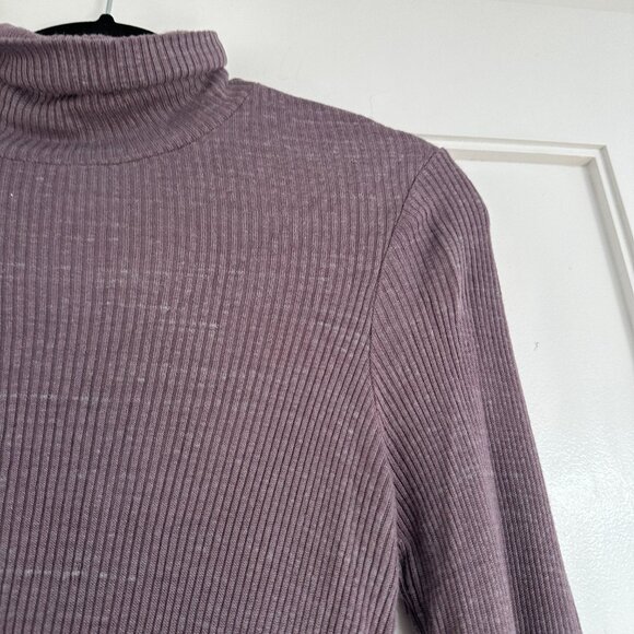 NSF Lani Long-Sleeve Rib Knit Top Slim-Fit Turtleneck Pullover Size Small Purple - Picture 3 of 7
